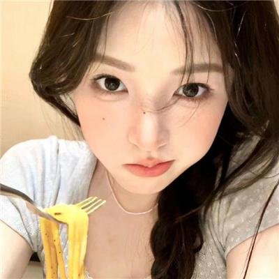 一个死气沉沉的夏天